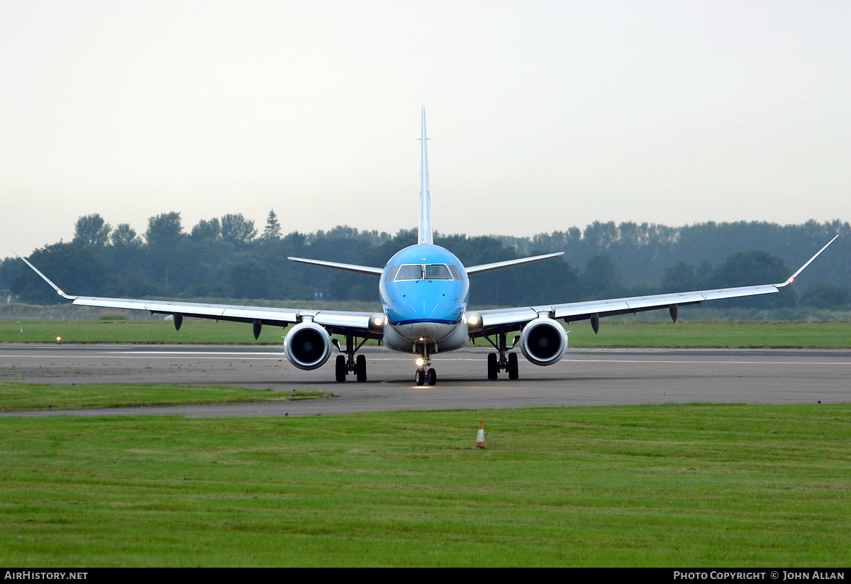 Aircraft Photo of PH-EXR | Embraer 175STD (ERJ-170-200STD) | KLM Cityhopper | AirHistory.net #151174