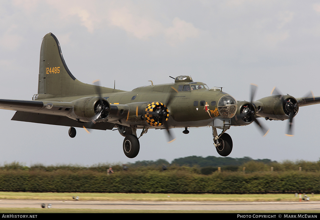 Aircraft Photo of G-BEDF / 124485 | Boeing B-17G Flying Fortress | USA - Air Force | AirHistory.net #151230