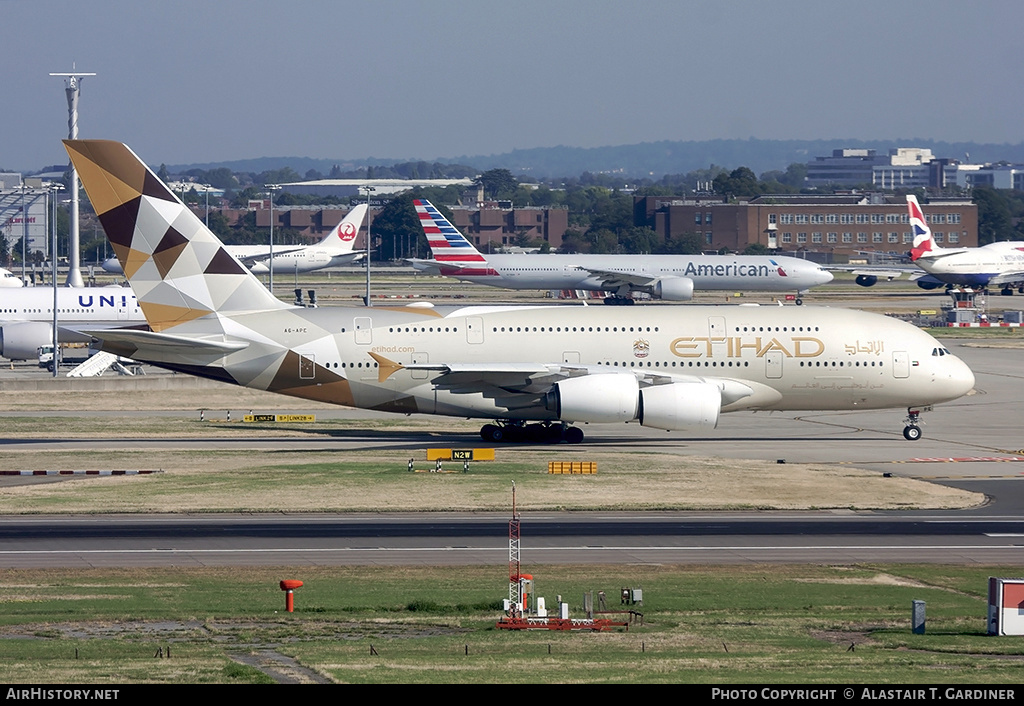 Aircraft Photo of A6-APE | Airbus A380-861 | Etihad Airways | AirHistory.net #151323