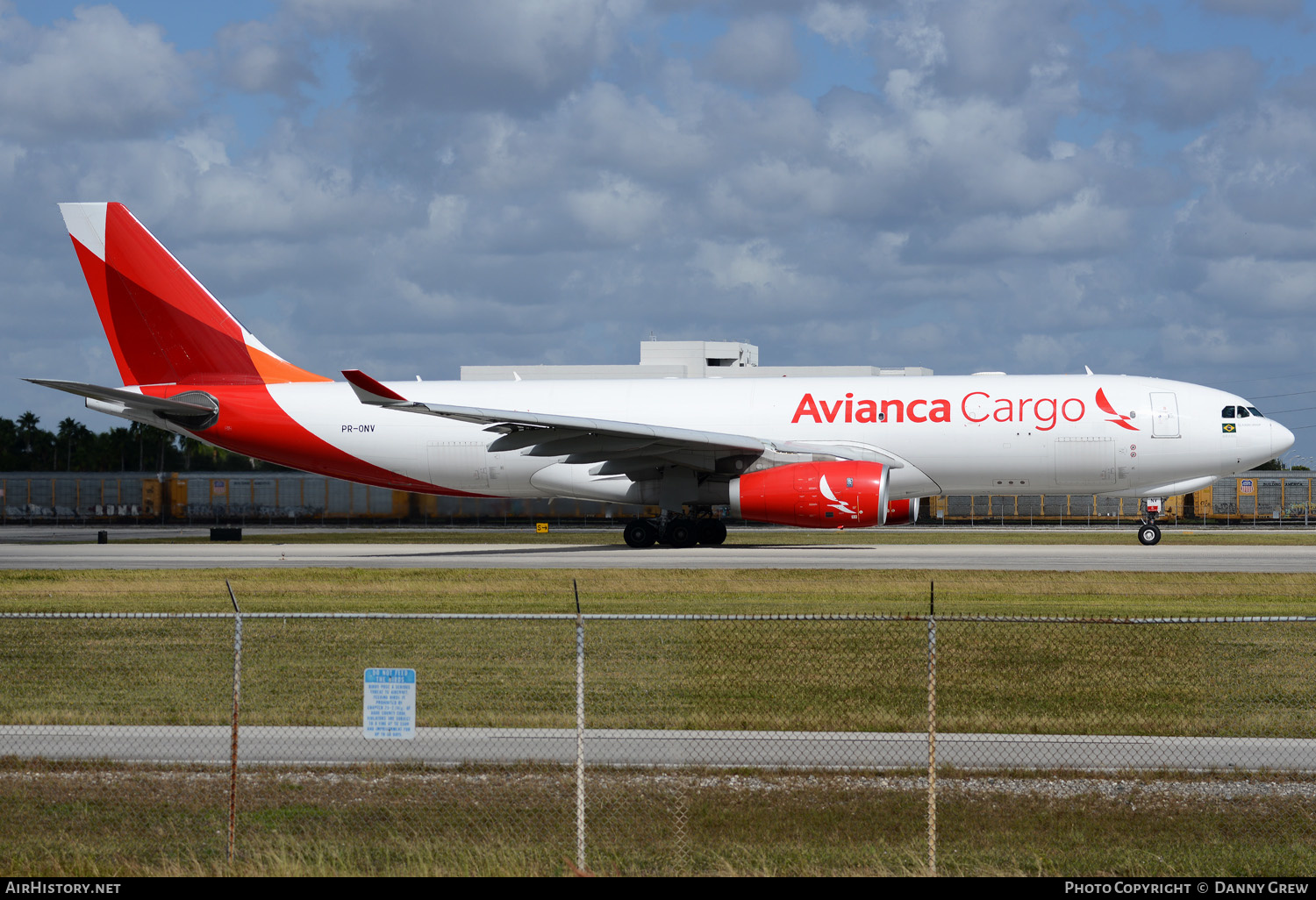 Aircraft Photo of PR-ONV | Airbus A330-243F | Avianca Cargo | AirHistory.net #151371