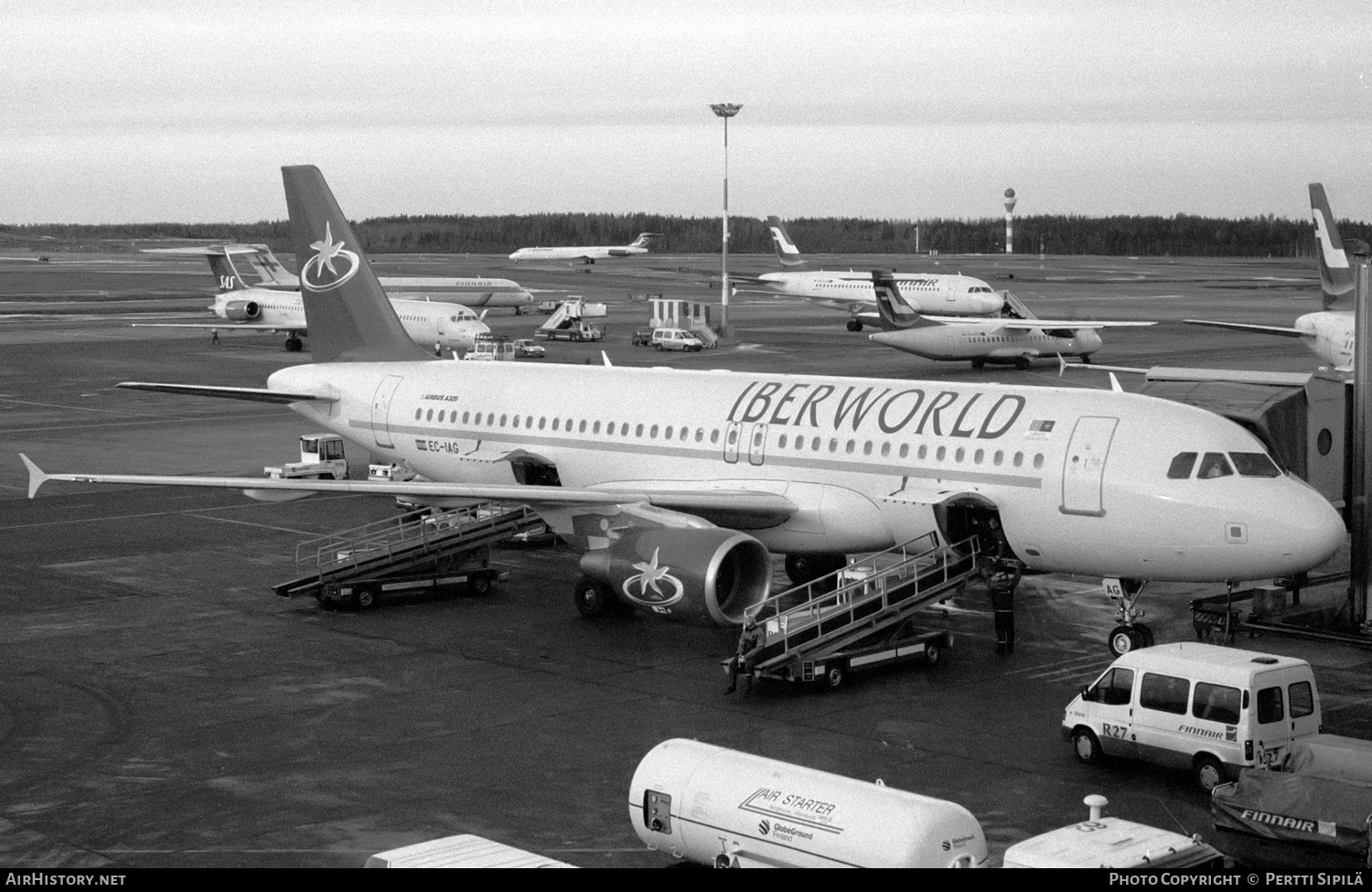 Aircraft Photo of EC-IAG | Airbus A320-214 | Iberworld Airlines | AirHistory.net #151388