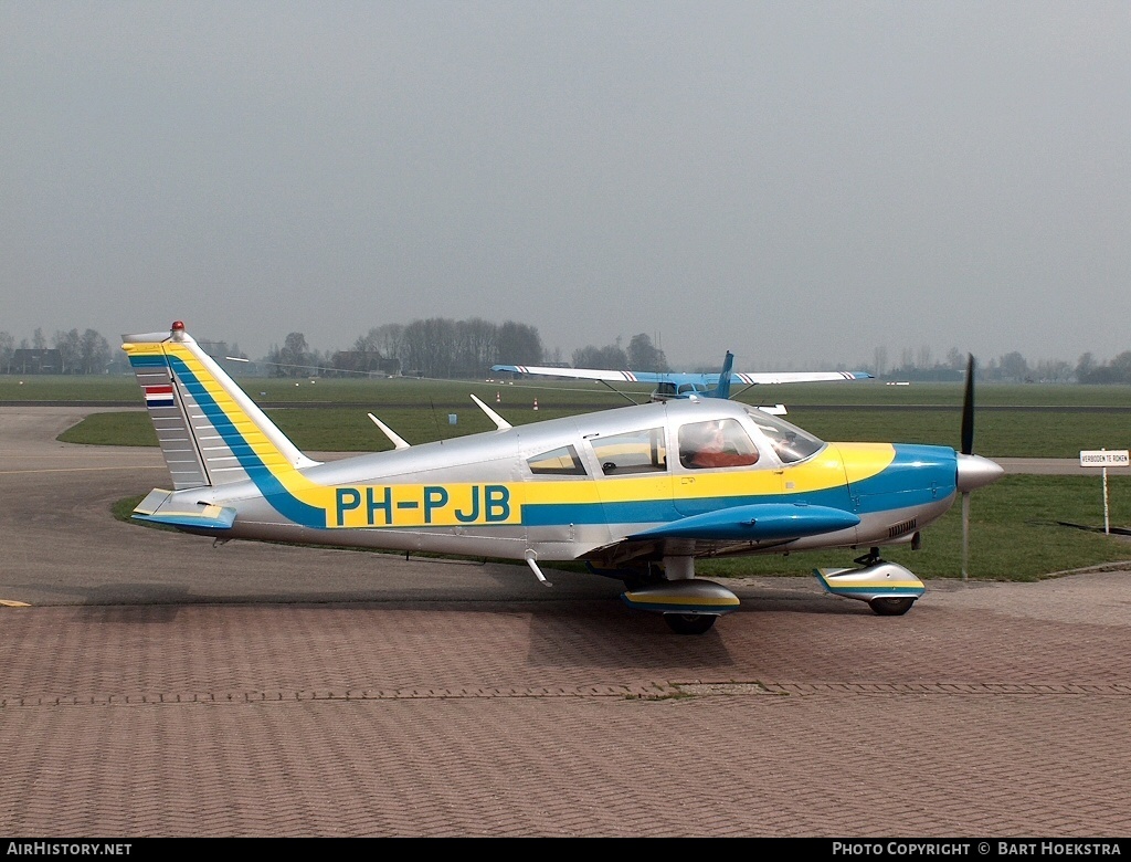 Aircraft Photo of PH-PJB | Piper PA-28-235 Cherokee E | AirHistory.net #151421