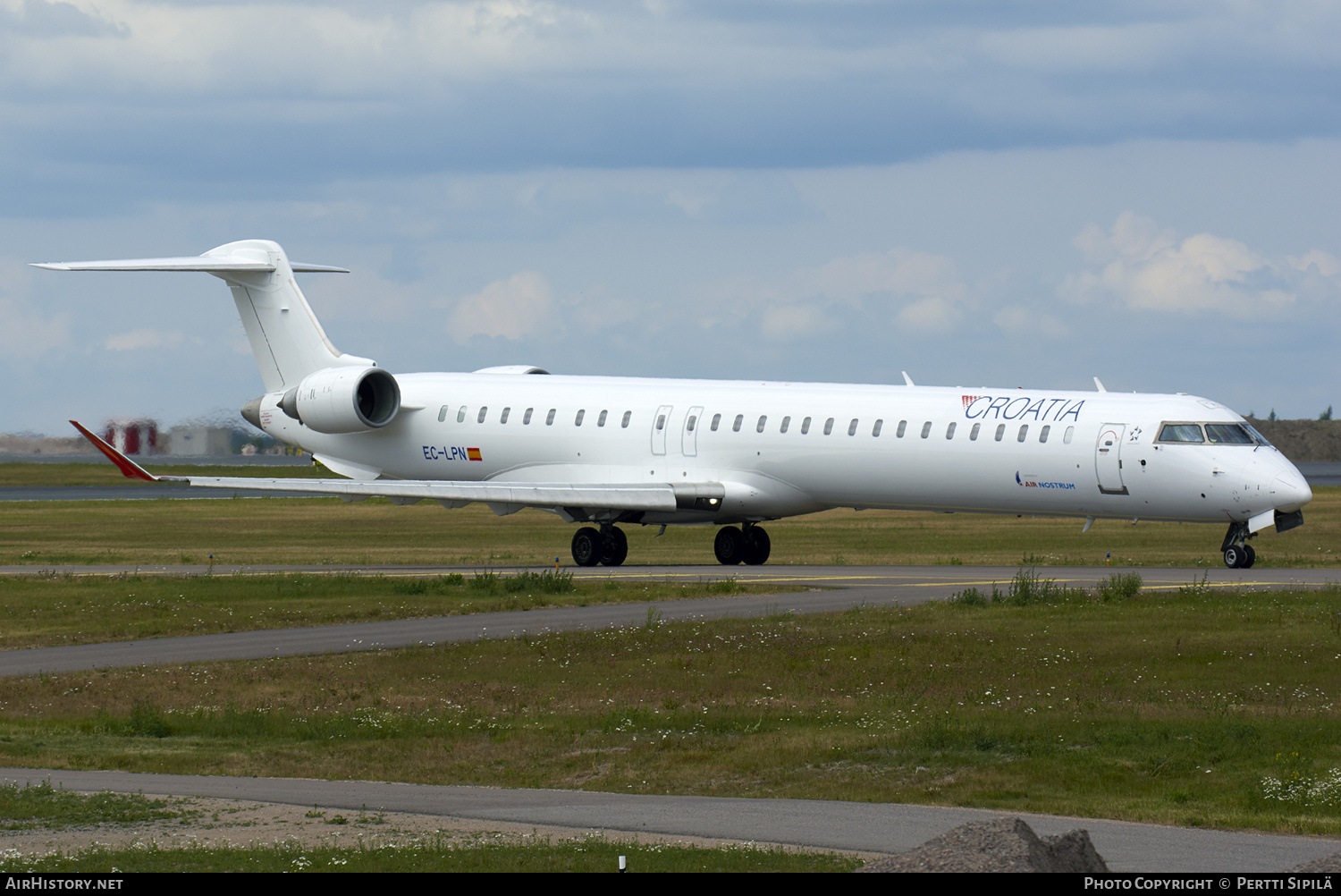 Aircraft Photo of EC-LPN | Bombardier CRJ-1000 (CL-600-2E25) | Croatia Airlines | AirHistory.net #151477
