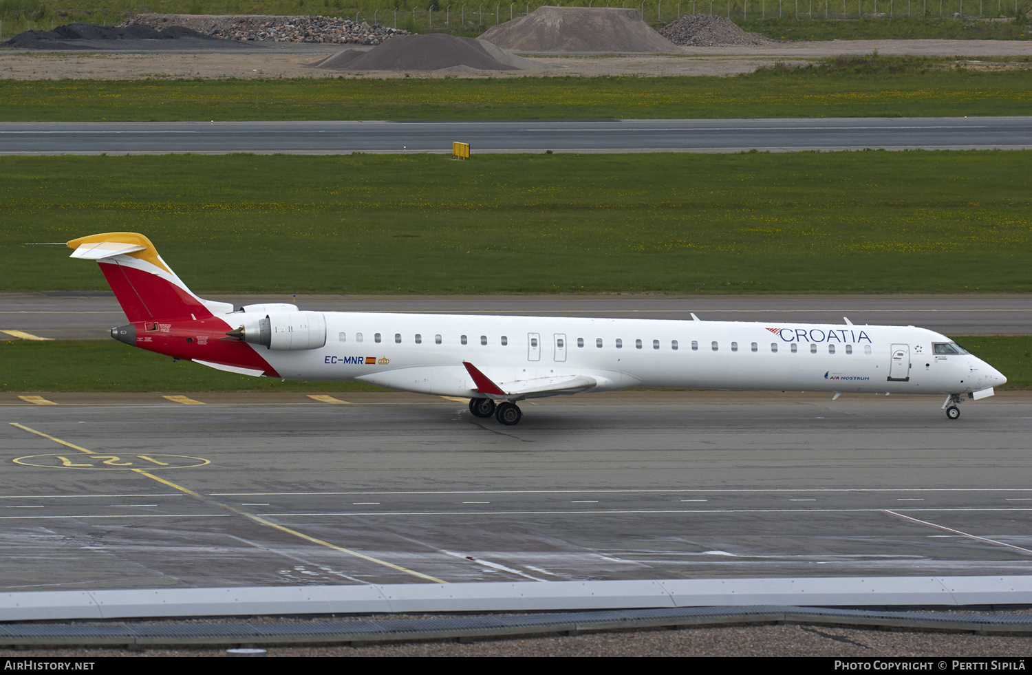 Aircraft Photo of EC-MNR | Bombardier CRJ-1000 (CL-600-2E25) | Croatia Airlines | AirHistory.net #151479