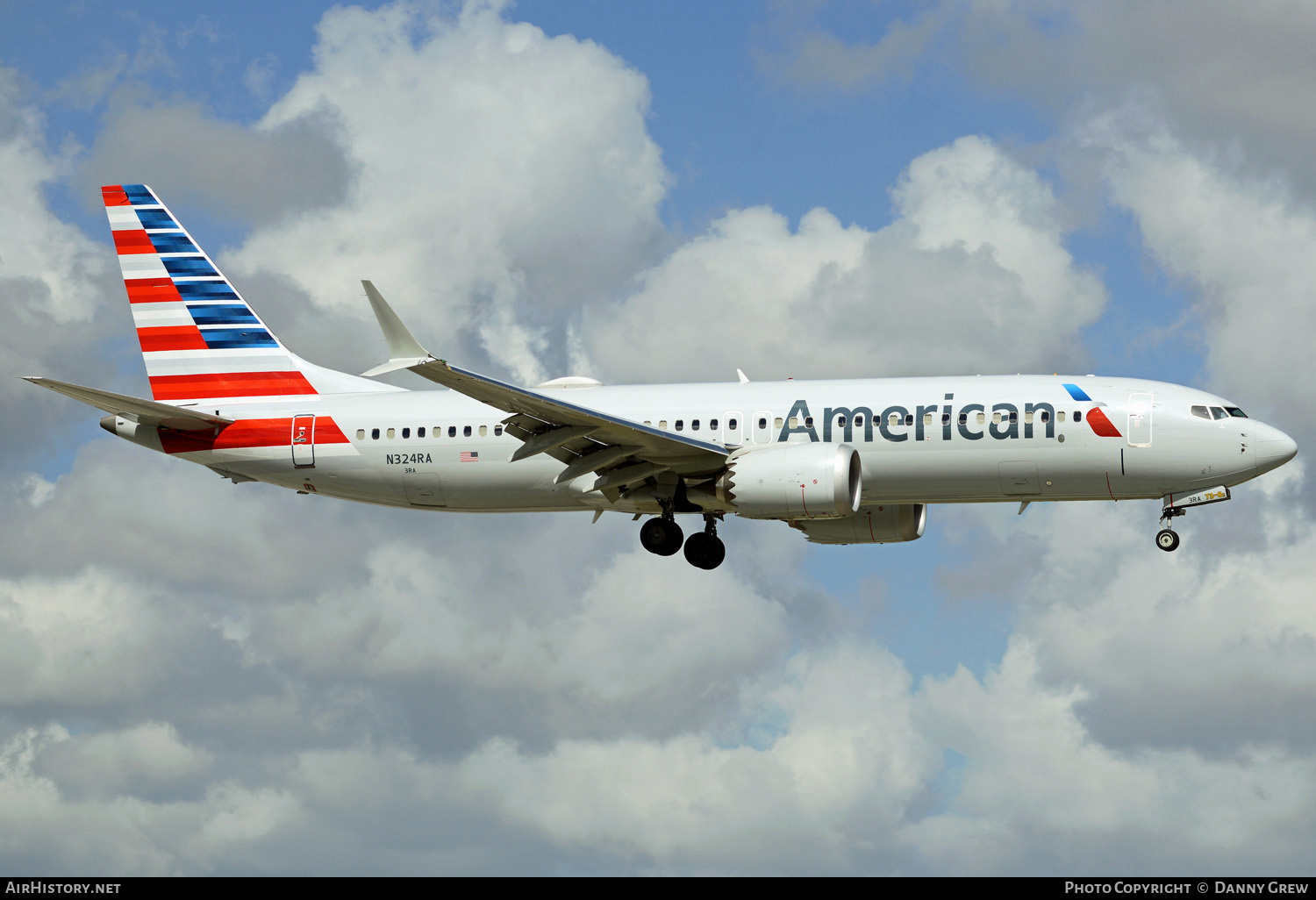 Aircraft Photo of N324RA | Boeing 737-8 Max 8 | American Airlines | AirHistory.net #151481