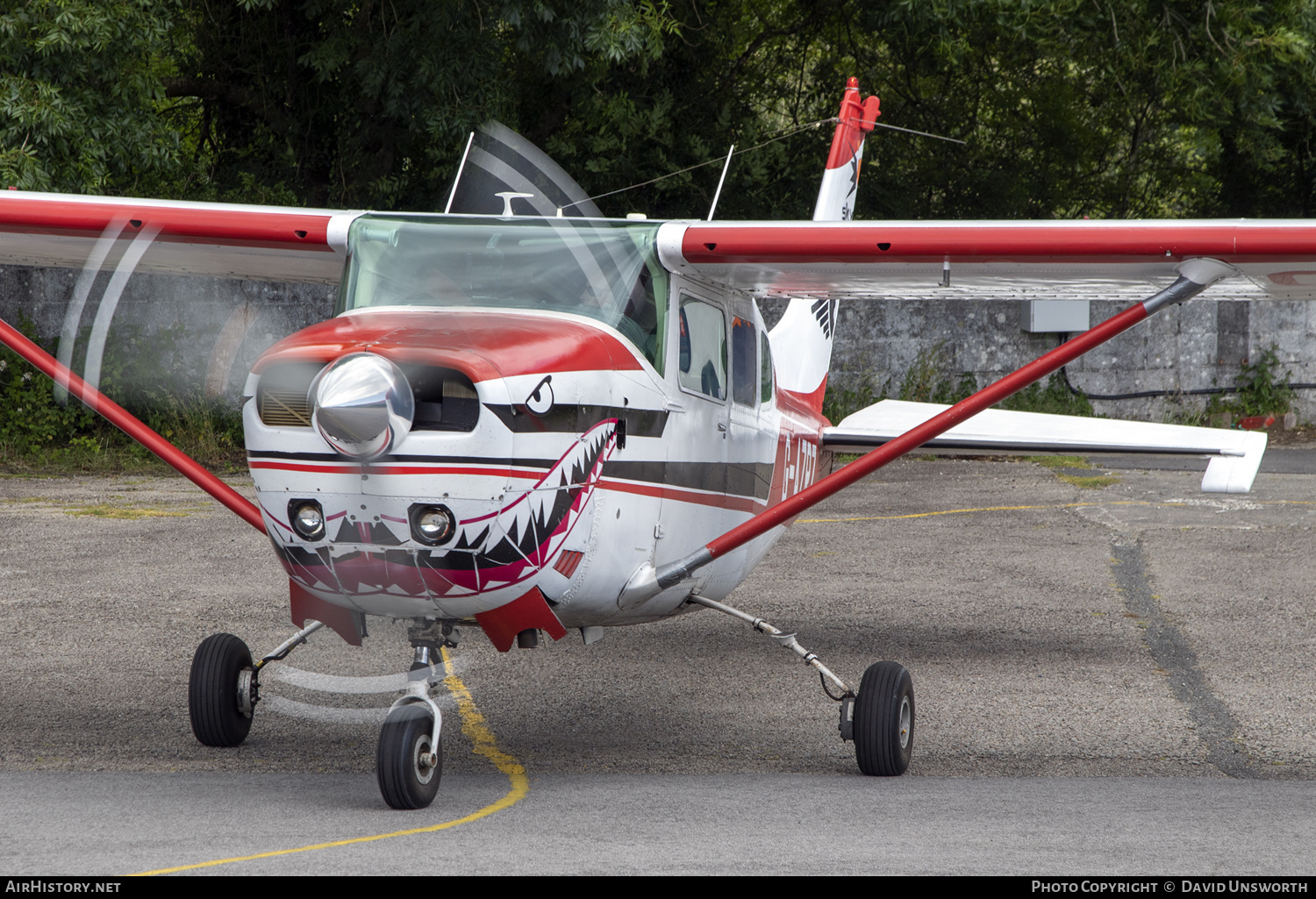 Aircraft Photo of G-AZRZ | Cessna U206F Stationair | Cornish Parachute Club | AirHistory.net #151510