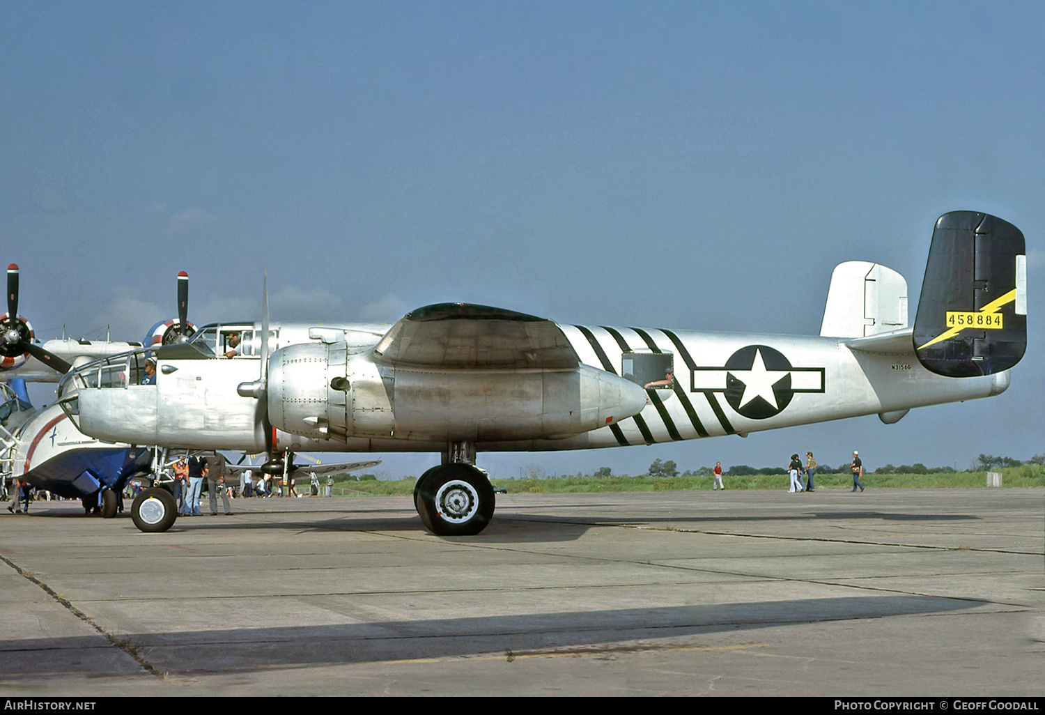 Aircraft Photo of N3156G / 458884 | North American B-25J Mitchell | USA - Air Force | AirHistory.net #151550