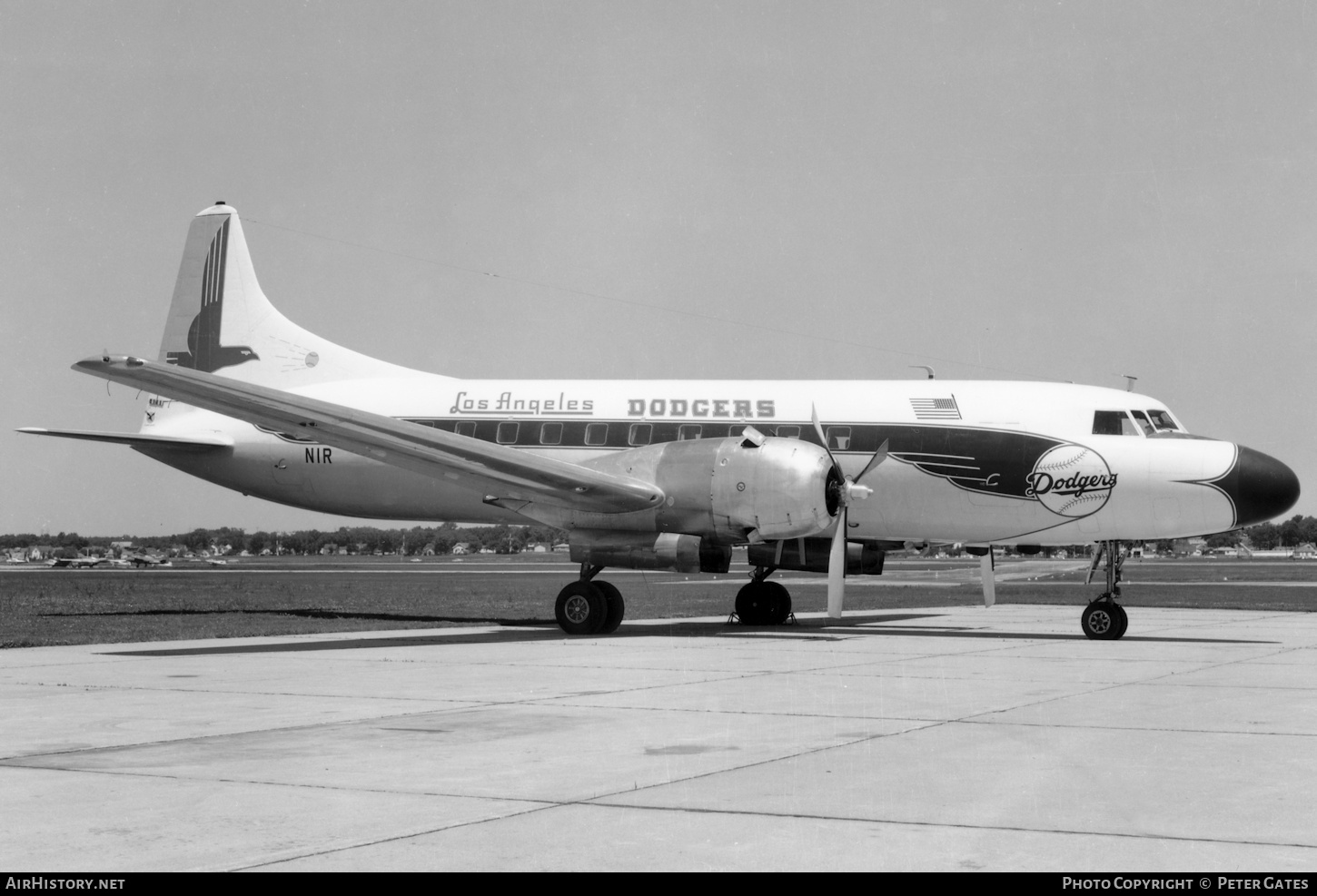 Aircraft Photo of N1R | Convair 440-38 Metropolitan | Los Angeles Dodgers | AirHistory.net