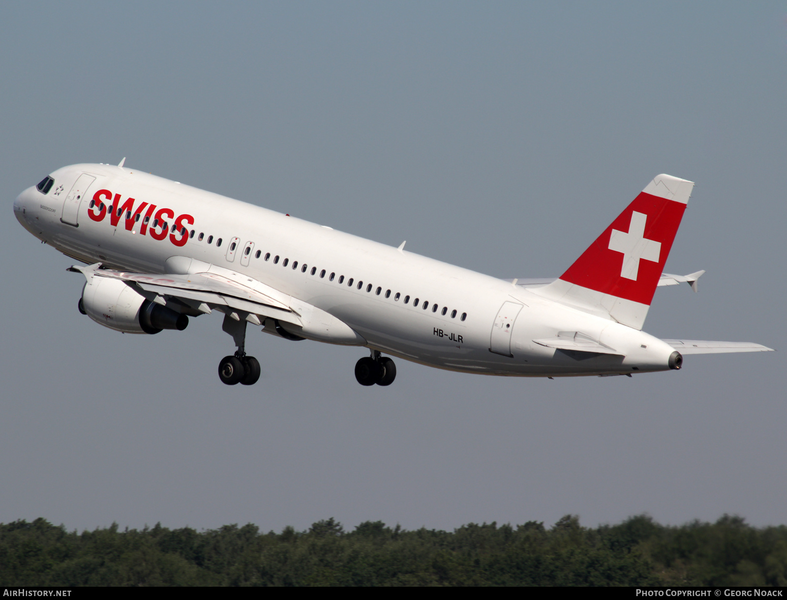 Aircraft Photo of HB-JLR | Airbus A320-214 | Swiss International Air Lines | AirHistory.net #151584
