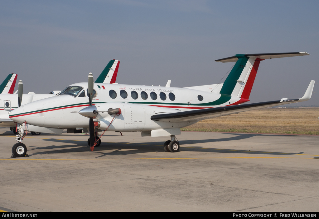 Aircraft Photo of 3917 | Raytheon 350 King Air (B300) | Mexico - Air Force | AirHistory.net #151625