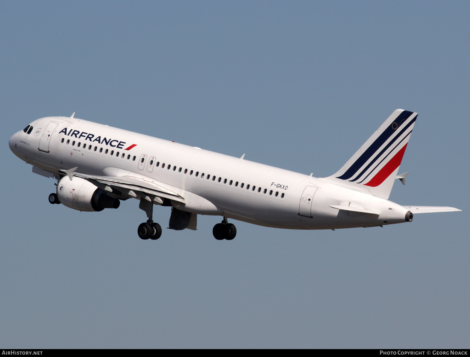 Aircraft Photo of F-GKXO | Airbus A320-214 | Air France | AirHistory.net #151643