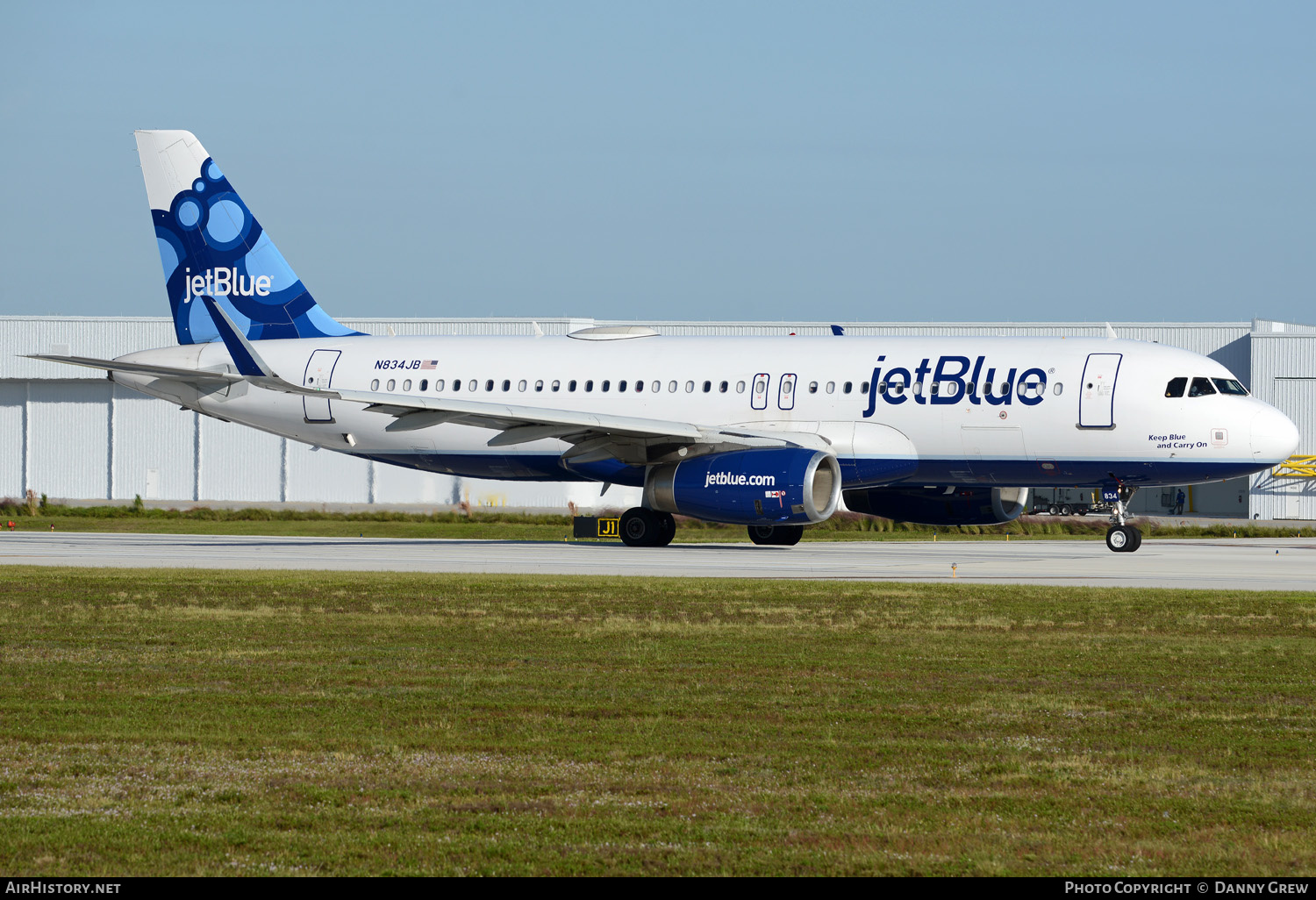 Aircraft Photo of N834JB | Airbus A320-232 | JetBlue Airways | AirHistory.net #151662