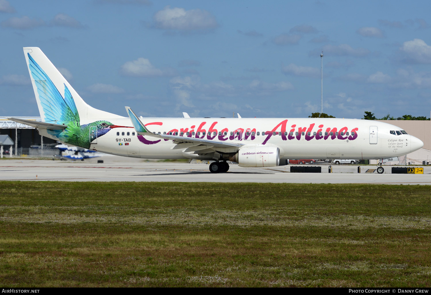 Aircraft Photo of 9Y-TAB | Boeing 737-8Q8 | Caribbean Airlines | AirHistory.net #151688