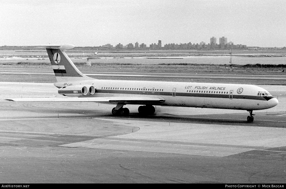 Aircraft Photo of SP-LAD | Ilyushin Il-62 | LOT Polish Airlines - Polskie Linie Lotnicze | AirHistory.net #151769