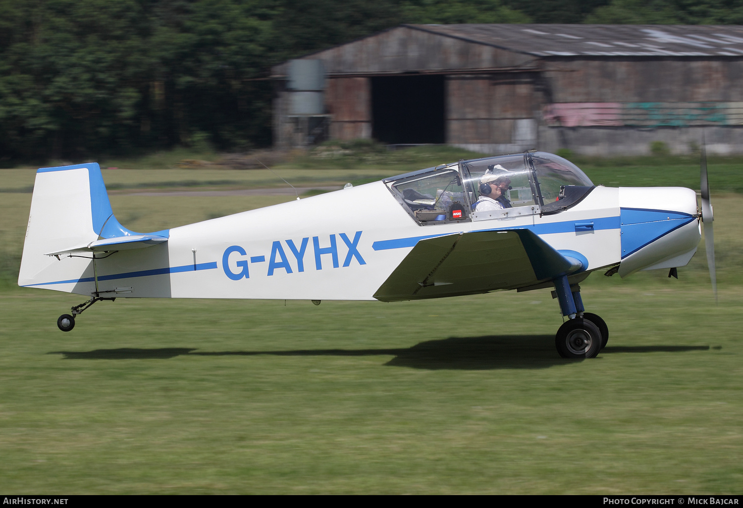 Aircraft Photo of G-AYHX | SAN Jodel D-117A | AirHistory.net #151772