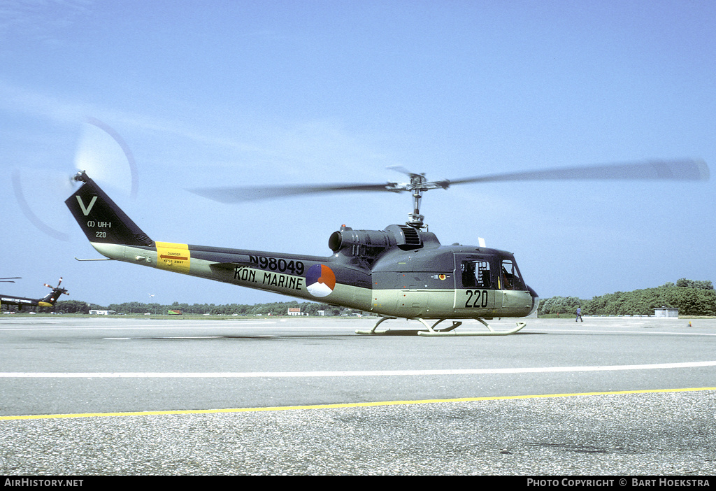 Aircraft Photo of N98049 / 220 | Bell UH-1B Iroquois | AirHistory.net #151852