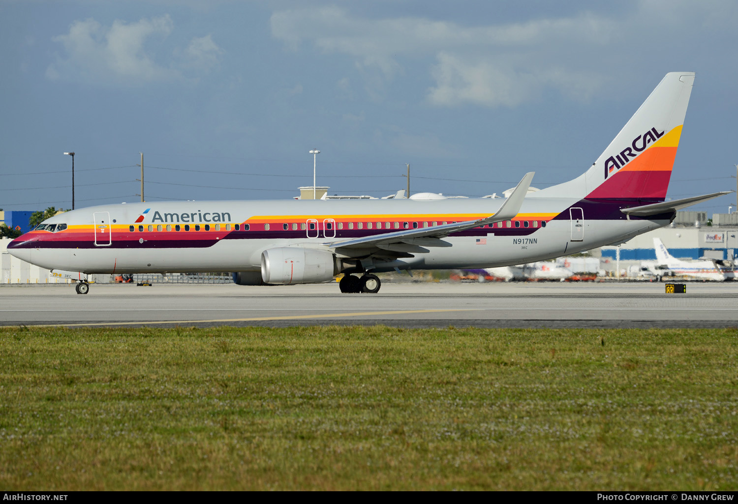 Aircraft Photo of N917NN | Boeing 737-823 | American Airlines | AirCal | AirHistory.net #151881