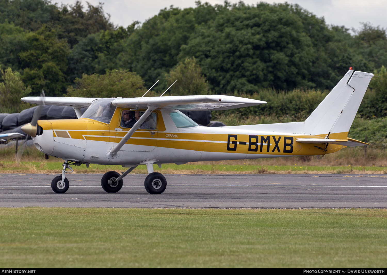 Aircraft Photo of G-BMXB | Cessna 152 | AirHistory.net #151892