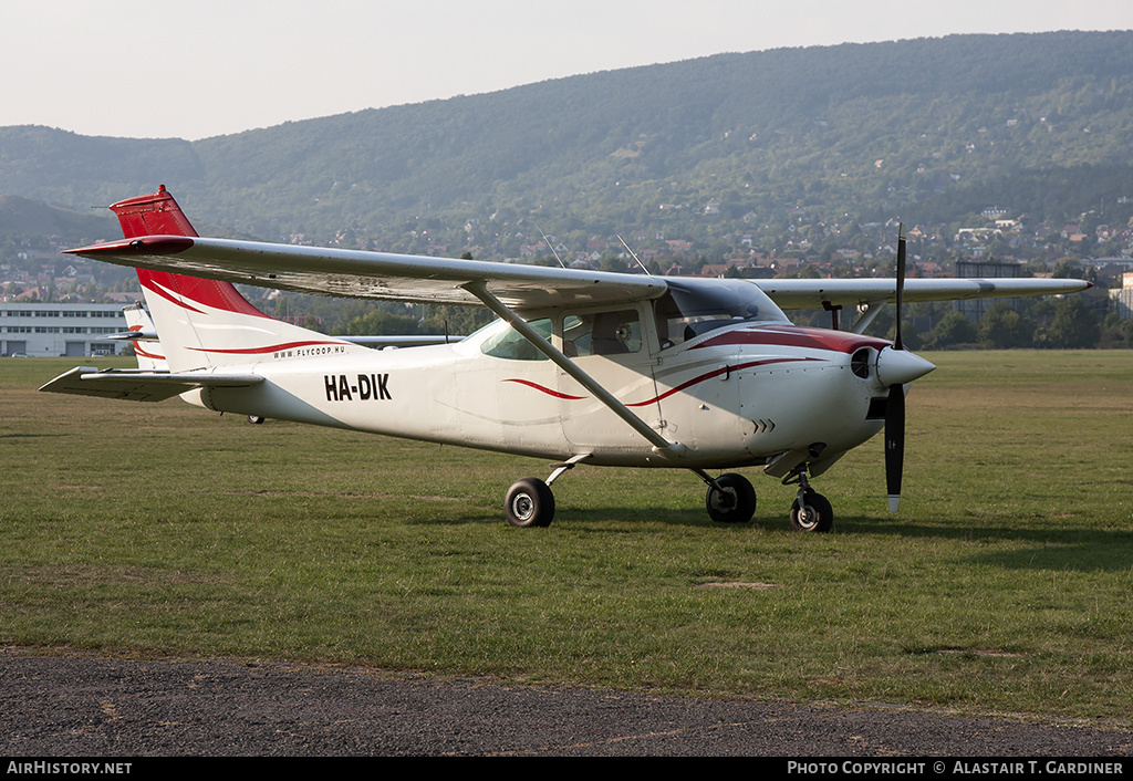 Aircraft Photo of HA-DIK | Cessna 182K Skylane | Fly-Coop | AirHistory.net #151895