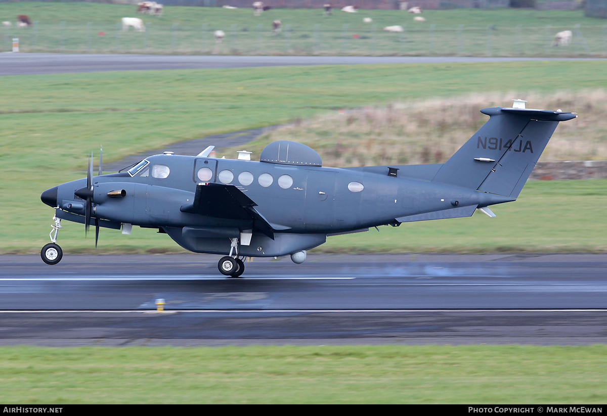 Aircraft Photo of N914JA | Beech Super King Air 300 | USA - Army | AirHistory.net #151938