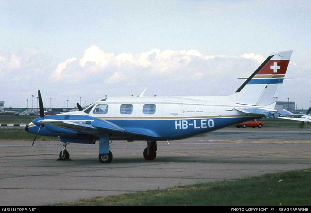 Aircraft Photo of HB-LEO | Piper PA-31P-425 Pressurized Navajo | AirHistory.net #151957