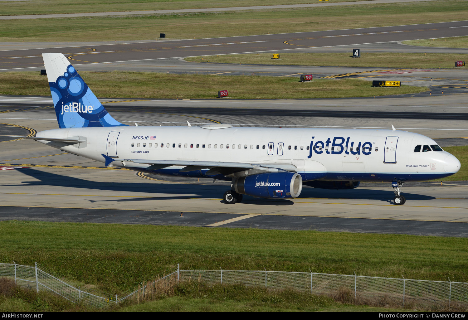 Aircraft Photo of N506JB | Airbus A320-232 | JetBlue Airways | AirHistory.net #152149