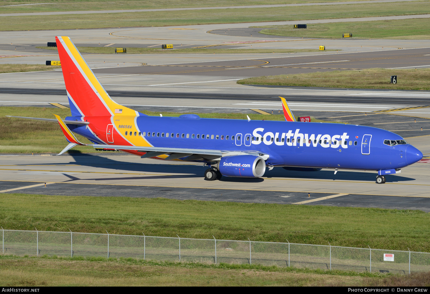 Aircraft Photo of N8658A | Boeing 737-8H4 | Southwest Airlines | AirHistory.net #152151