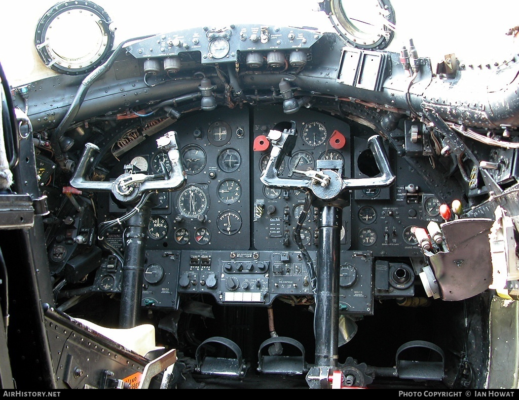 Aircraft Photo of WE188 | English Electric Canberra T4 | UK - Air Force | AirHistory.net #152233