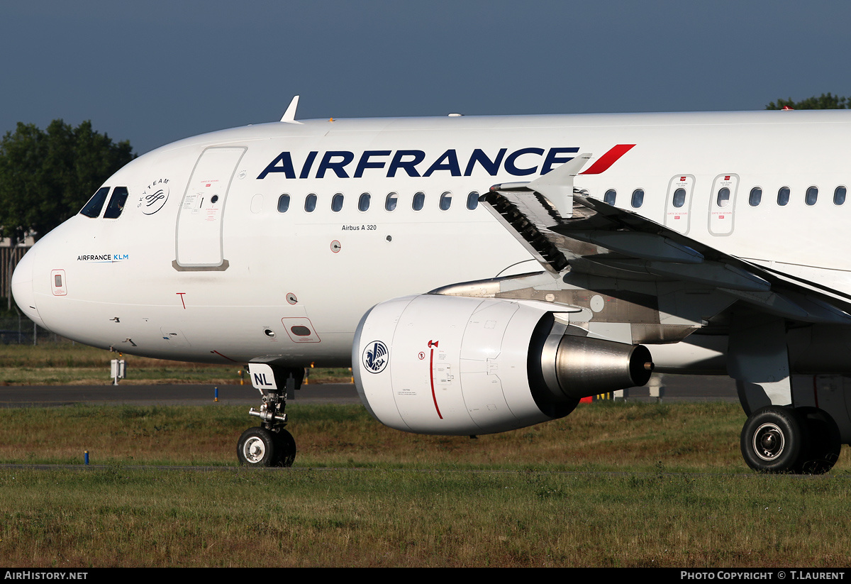 Aircraft Photo of F-HBNL | Airbus A320-214 | Air France | AirHistory.net #152327