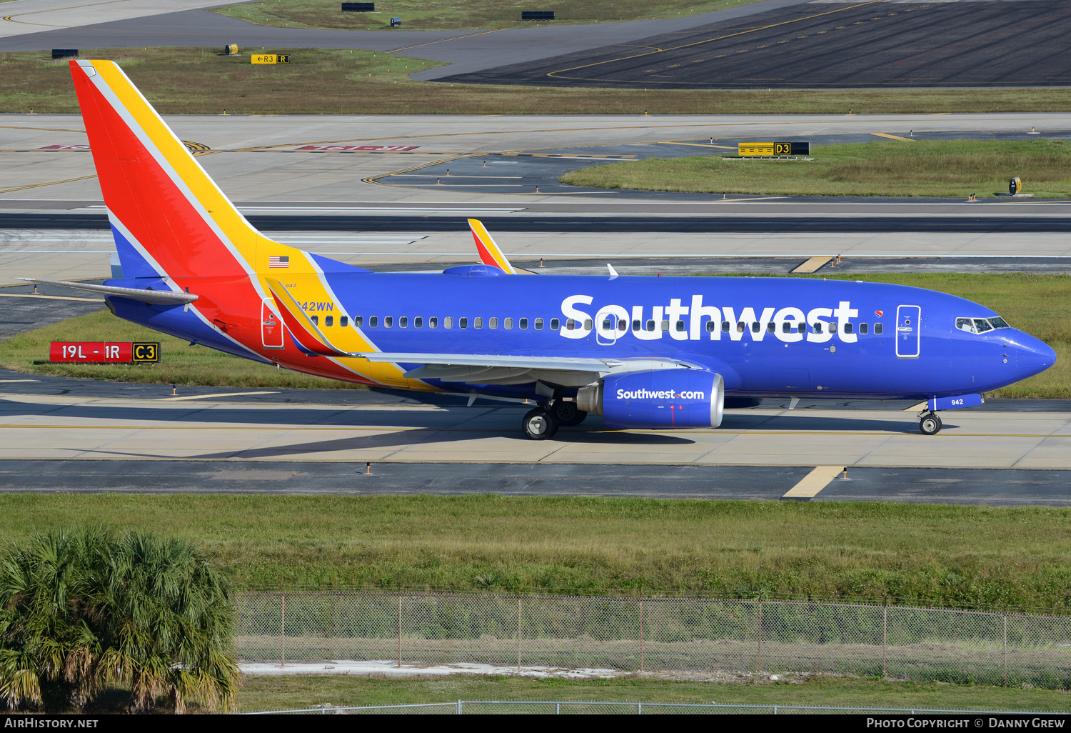 Aircraft Photo of N942WN | Boeing 737-7H4 | Southwest Airlines | AirHistory.net #152354