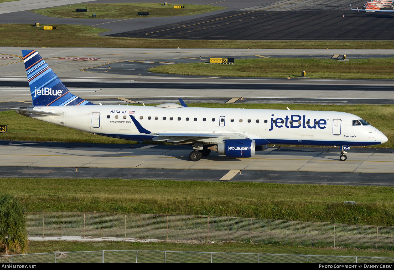 Aircraft Photo of N354JB | Embraer 190AR (ERJ-190-100IGW) | JetBlue Airways | AirHistory.net #152363