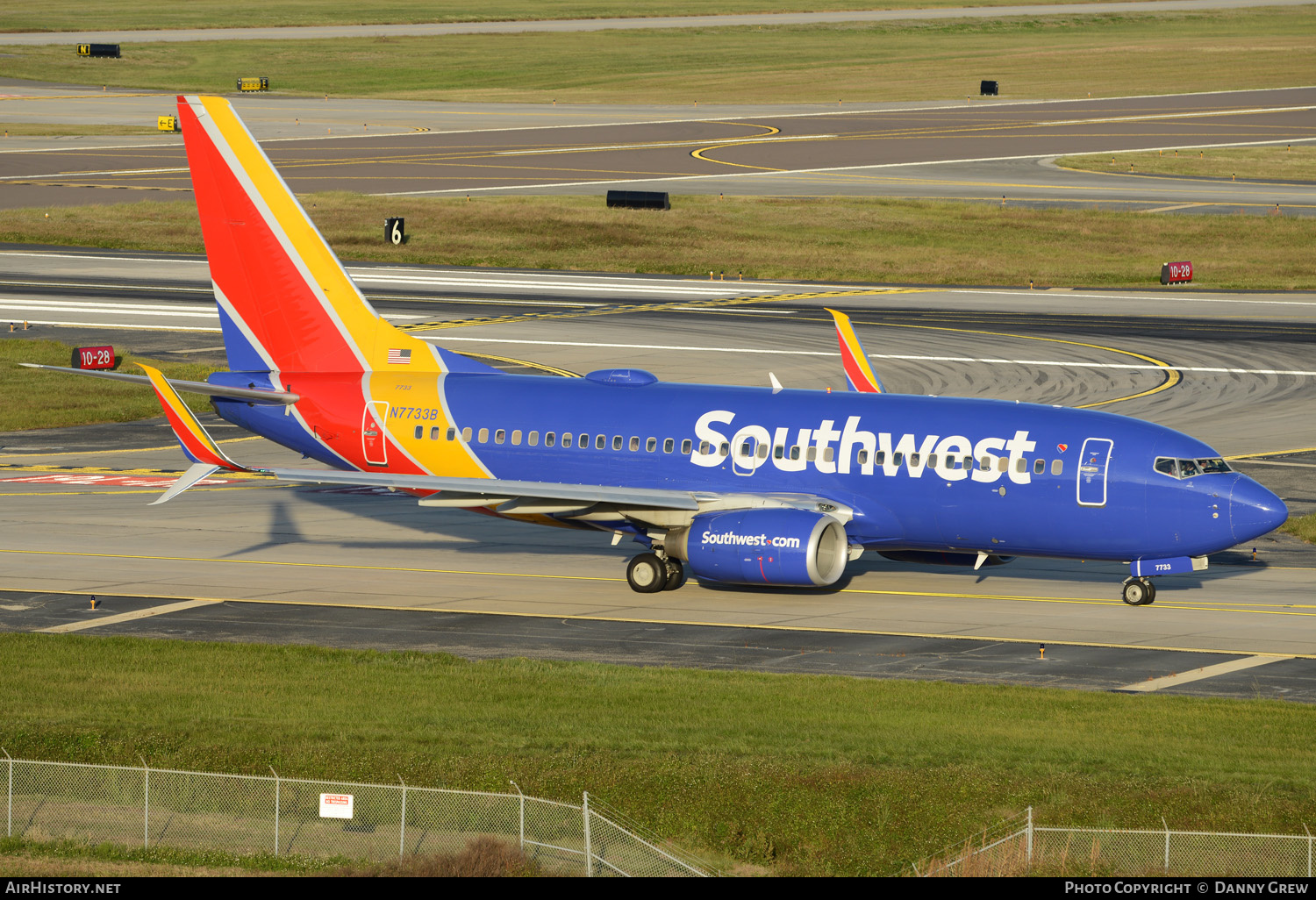 Aircraft Photo of N7733B | Boeing 737-76N | Southwest Airlines | AirHistory.net #152384