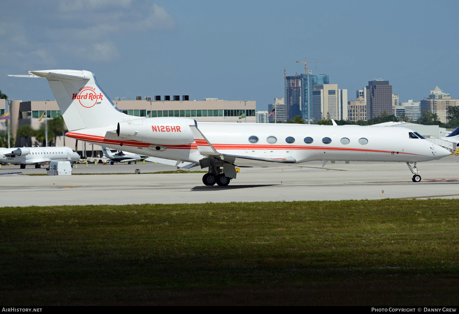 Aircraft Photo of N126HR | Gulfstream Aerospace G-V-SP Gulfstream G550 | Seminole Hard Rock Hotel & Casino | AirHistory.net #152402