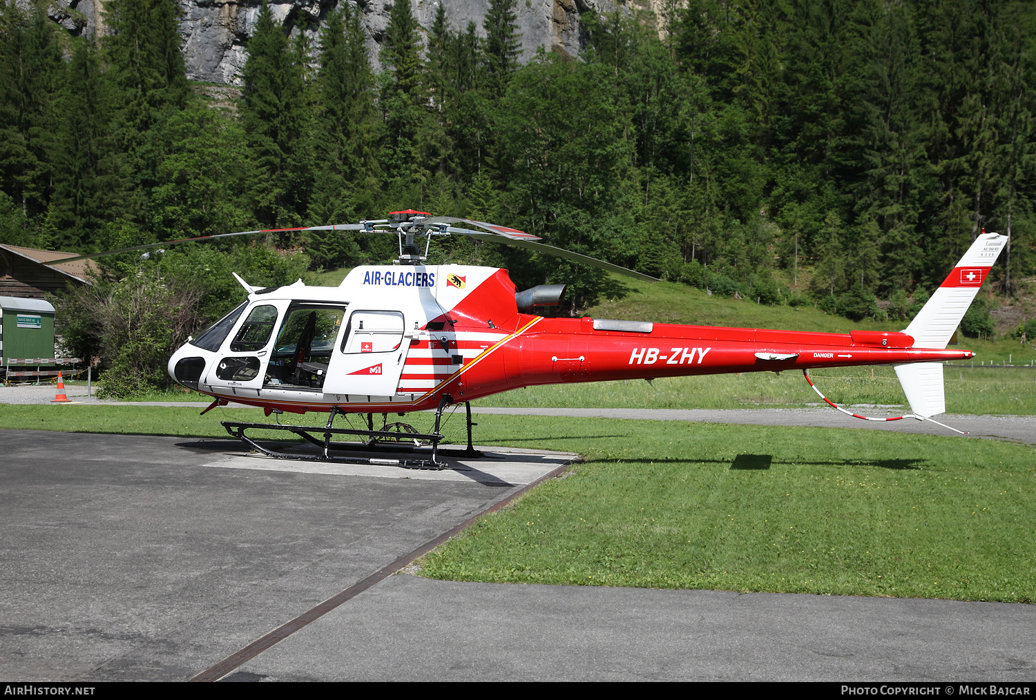 Aircraft Photo of HB-ZHY | Aerospatiale AS-350B-3 Ecureuil | Air Glaciers | AirHistory.net #152432