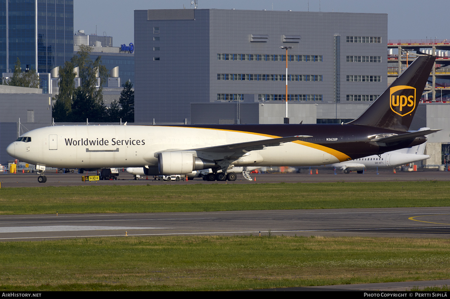 Aircraft Photo of N362UP | Boeing 767-346/ER(BCF) | United Parcel Service - UPS | AirHistory.net #152465