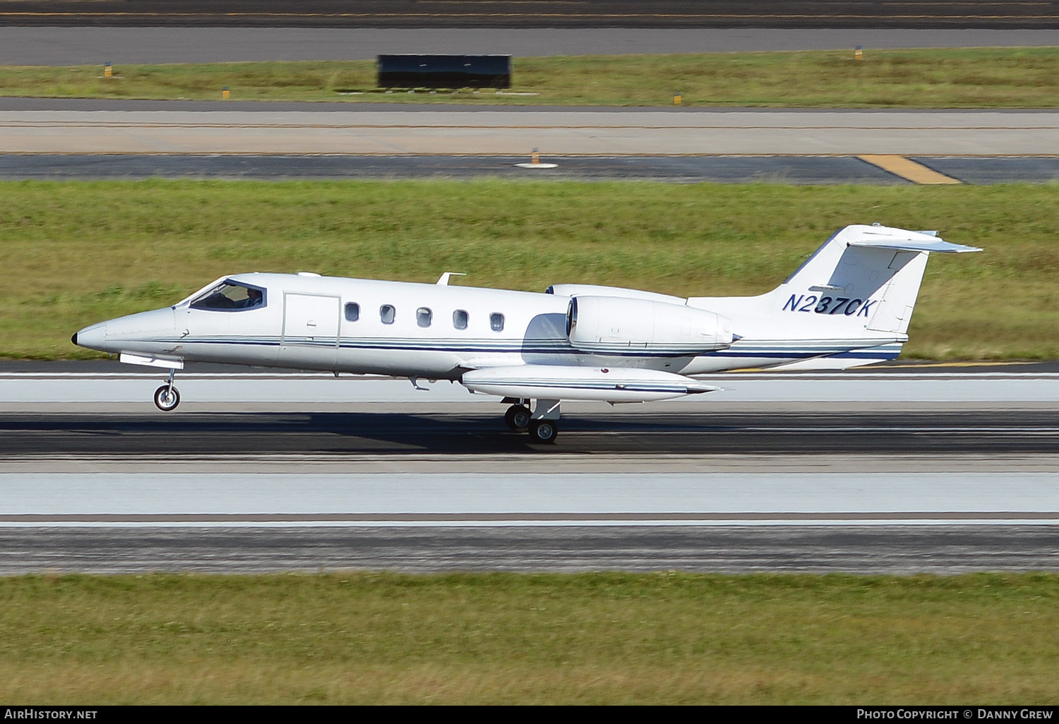 Aircraft Photo of N237CK | Gates Learjet 35A | Kalitta Charters | AirHistory.net #152540