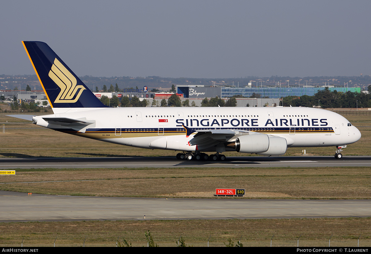 Aircraft Photo of 9V-SKM | Airbus A380-841 | Singapore Airlines | AirHistory.net #152625