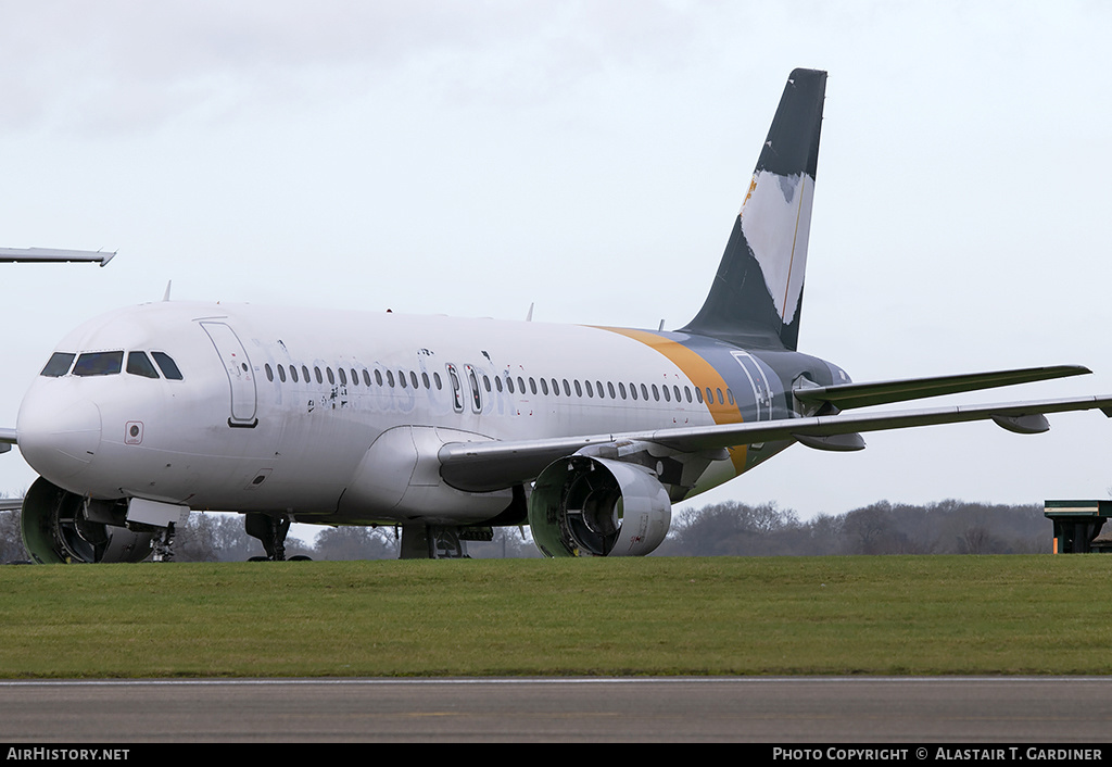 Aircraft Photo of LY-VEF | Airbus A320-214 | AirHistory.net #152707
