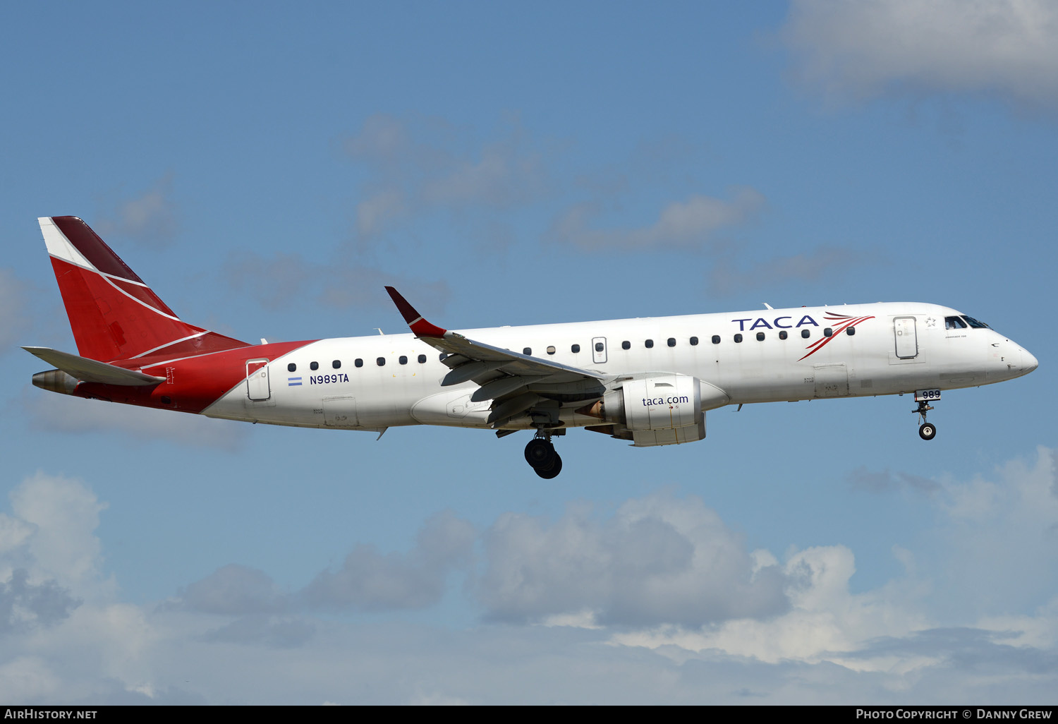 Aircraft Photo of N989TA | Embraer 190AR (ERJ-190-100IGW) | TACA - Transportes Aéreos Centro Americanos | AirHistory.net #152731