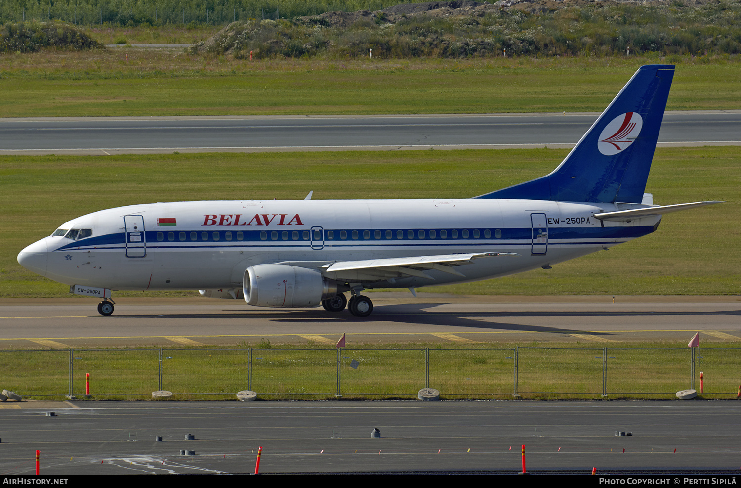Aircraft Photo of EW-250PA | Boeing 737-524 | Belavia | AirHistory.net #152788