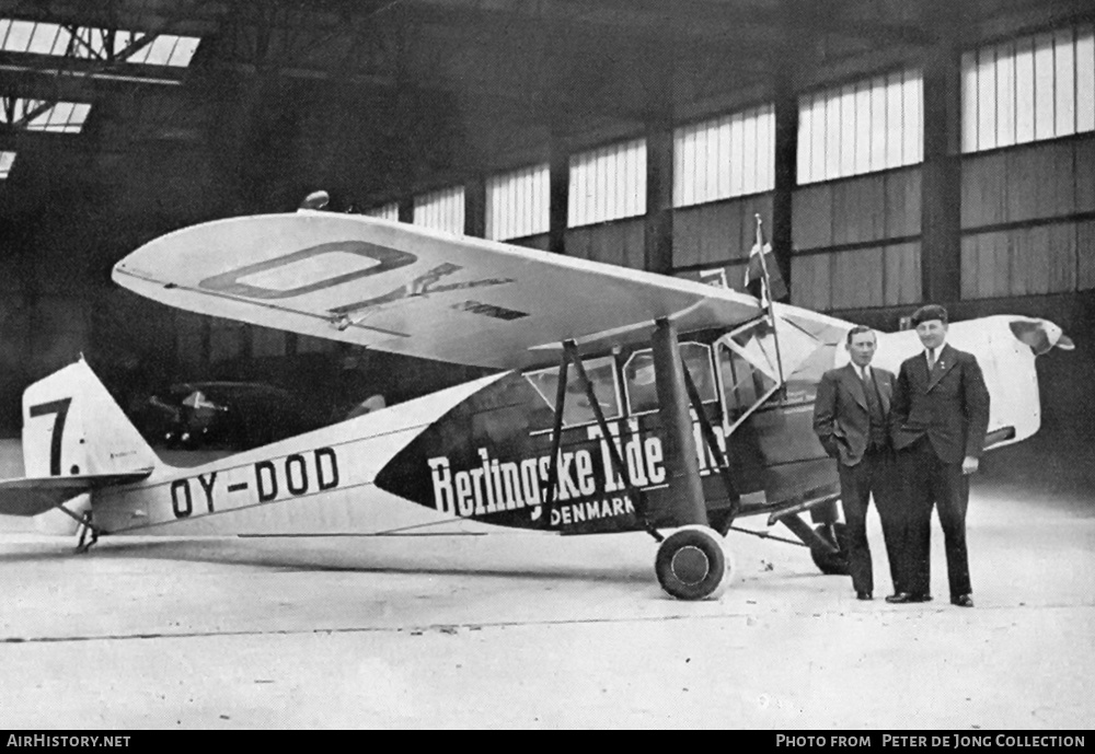 Aircraft Photo of OY-DOD | Desoutter Mk.II | Berlingske Tidende | AirHistory.net #152800