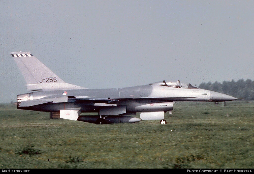 Aircraft Photo of J-256 | General Dynamics F-16A Fighting Falcon | Netherlands - Air Force | AirHistory.net #152821
