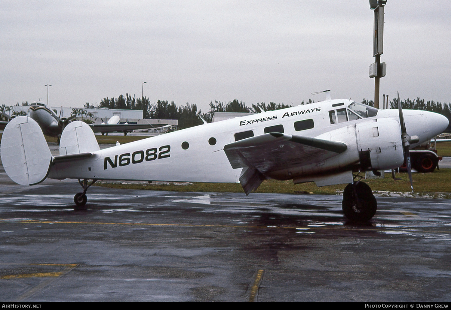 Aircraft Photo of N6082 | Beech C-45J Expeditor | Express Airways | AirHistory.net #153008
