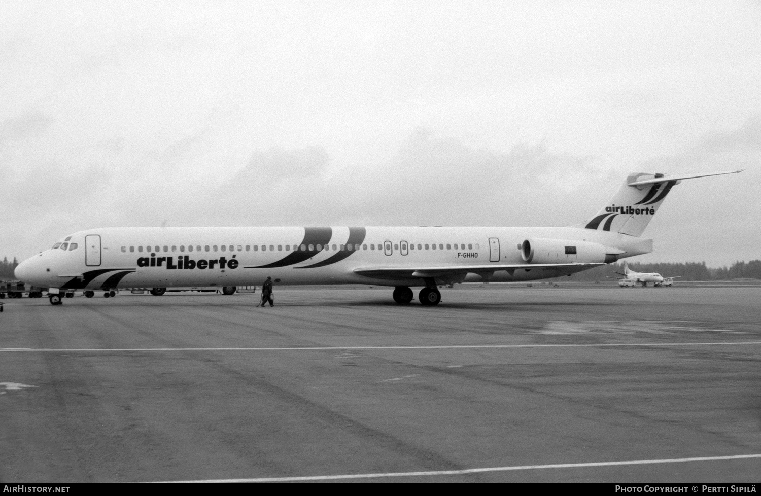 Aircraft Photo of F-GHHO | McDonnell Douglas MD-83 (DC-9-83) | Air Liberté | AirHistory.net #153022