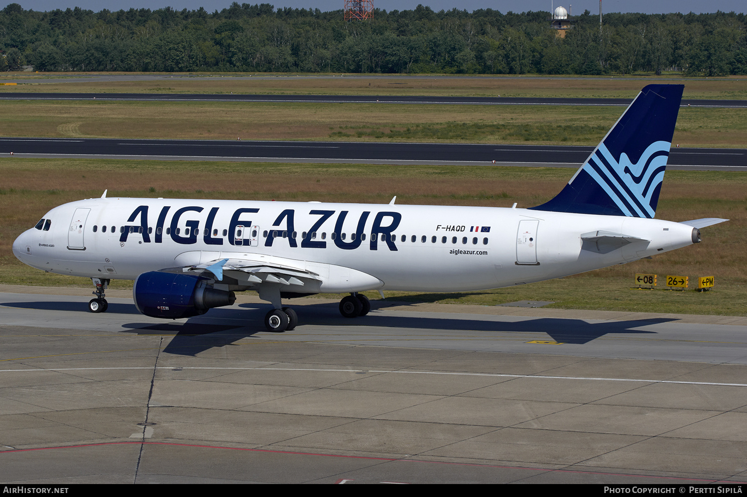 Aircraft Photo of F-HAQD | Airbus A320-214 | Aigle Azur | AirHistory.net #153026