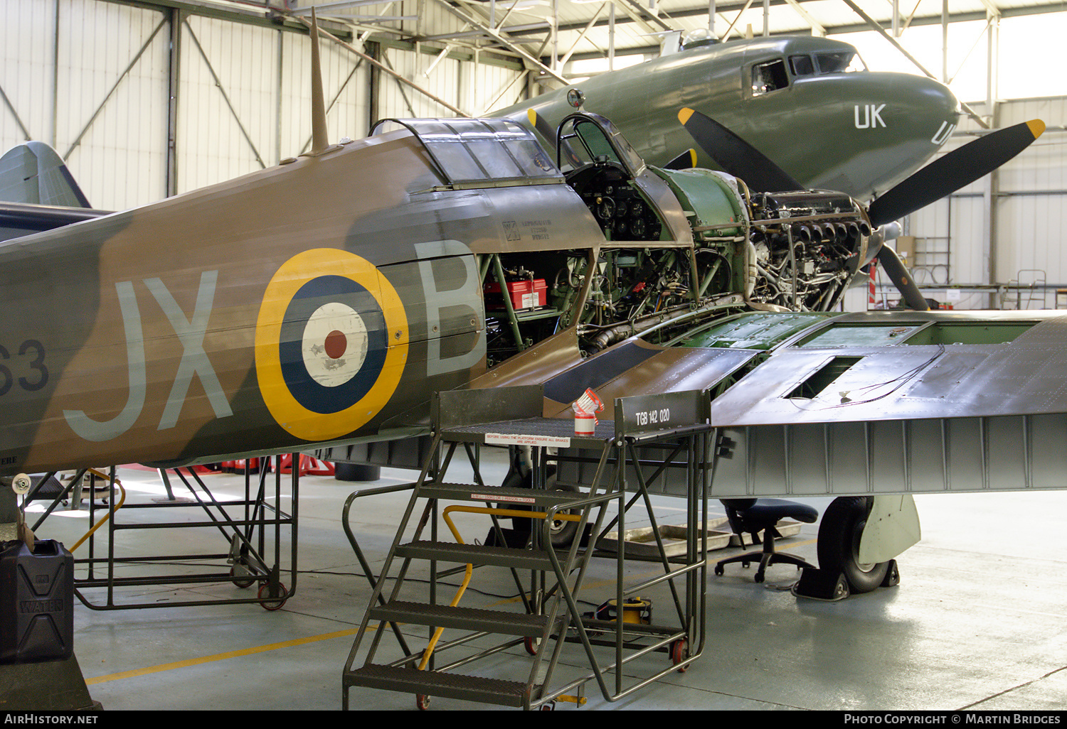 Aircraft Photo of LF363 | Hawker Hurricane Mk2C | UK - Air Force | AirHistory.net #153236