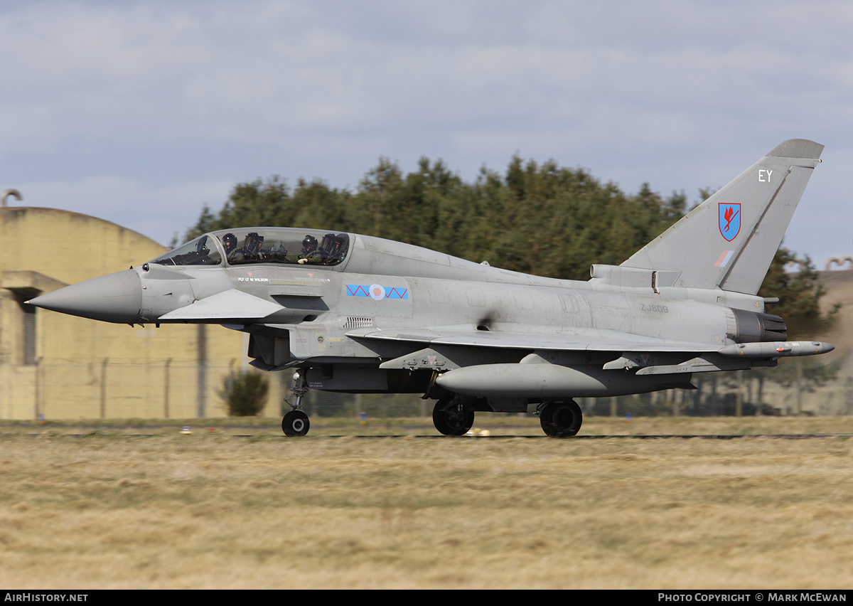 Aircraft Photo of ZJ809 | Eurofighter EF-2000 Typhoon T3 | UK - Air Force | AirHistory.net #153317