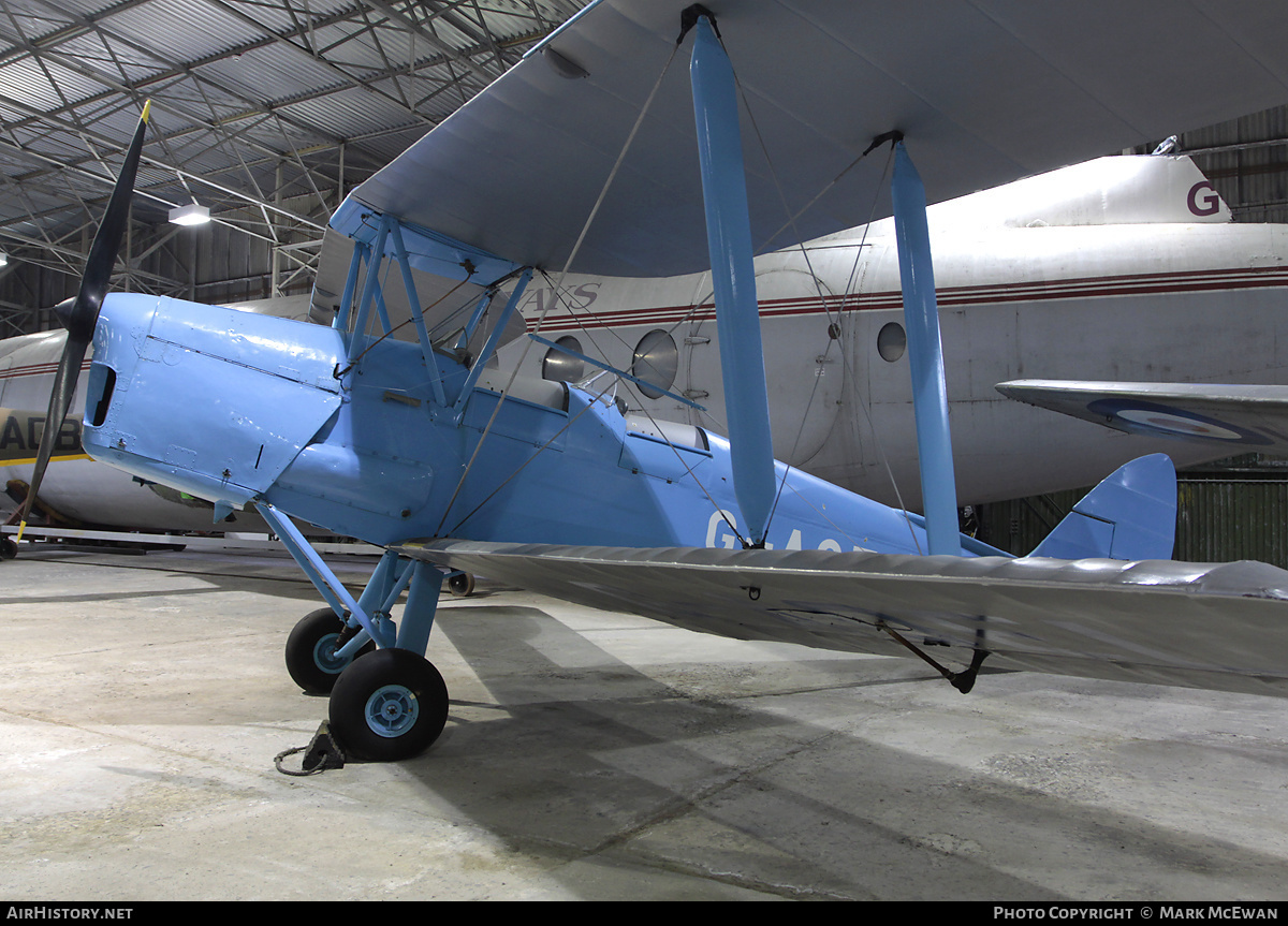 Aircraft Photo of G-AOEL | De Havilland D.H. 82A Tiger Moth II | AirHistory.net #153375