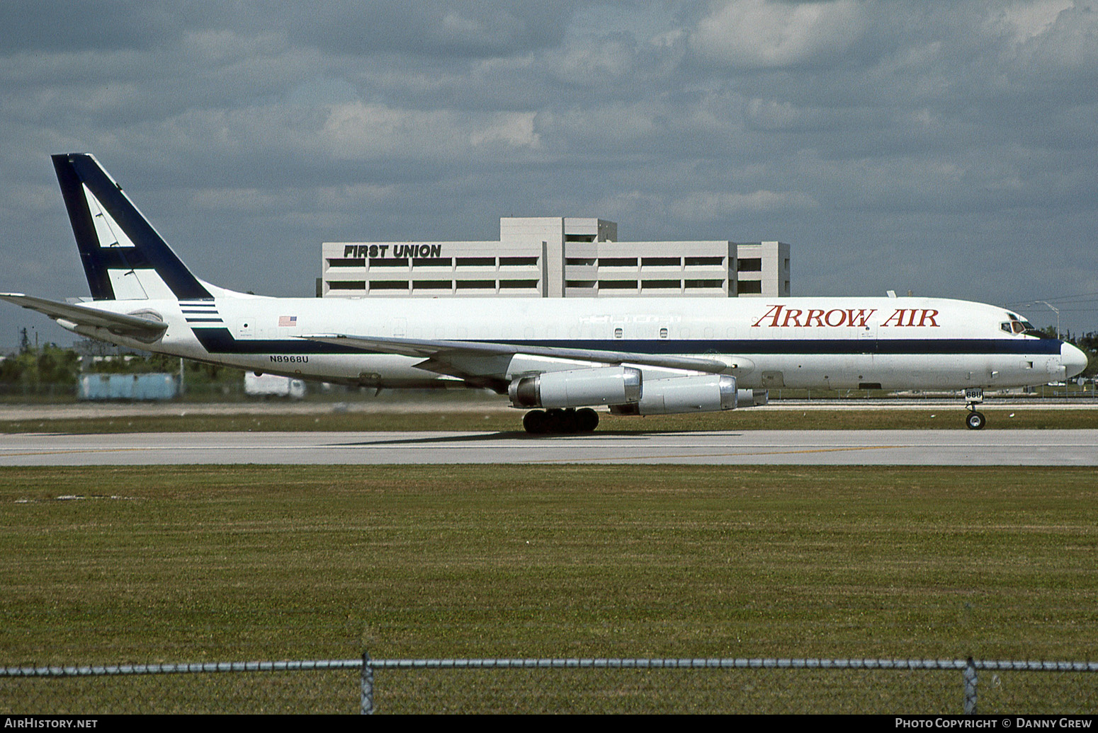 Aircraft Photo of N8968U | McDonnell Douglas DC-8-62H(F) | Arrow Air | AirHistory.net #153398