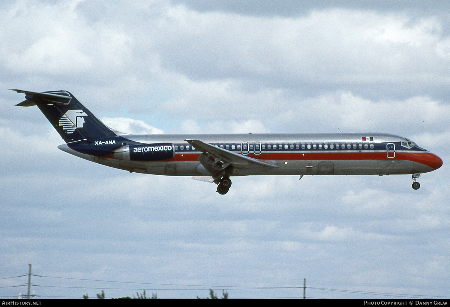 Aircraft Photo of XA-AMA | McDonnell Douglas DC-9-32 | AeroMéxico | AirHistory.net #153412